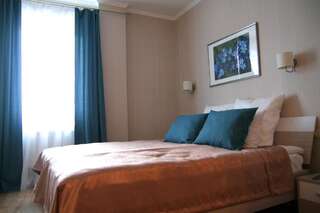 Гостиница Мини-отель Аквамарин Белоозёрский Стандартный двухместный номер с 1 кроватью-18